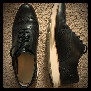 Cole haan oxfords in black leather